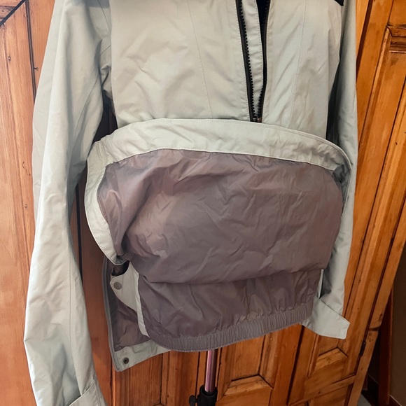 The North Face Women's Tanager Anorak Ski Jacket - Picture 8 of 11